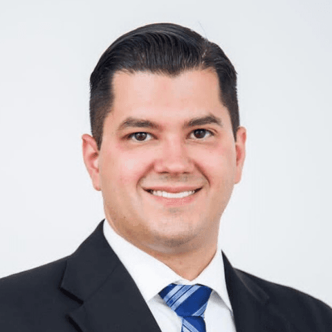 Dr. Jonathan Valenzuela